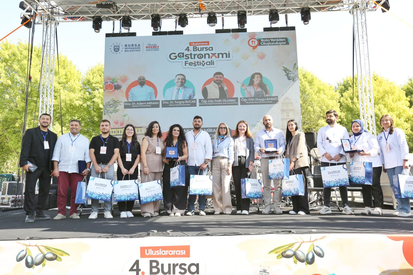 Bursa’nın gastronomi şölenine usta şeflerden tam not