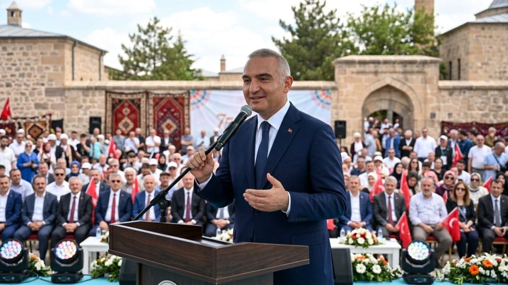 Bakan Ersoy’dan birlik ve beraberlik mesajı