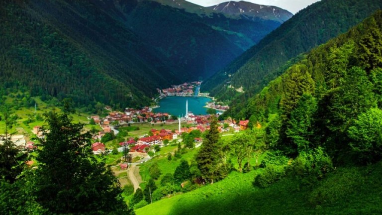 AĞUSTOS BİTMEDEN GÖRMENİZ GEREKEN 15 YER